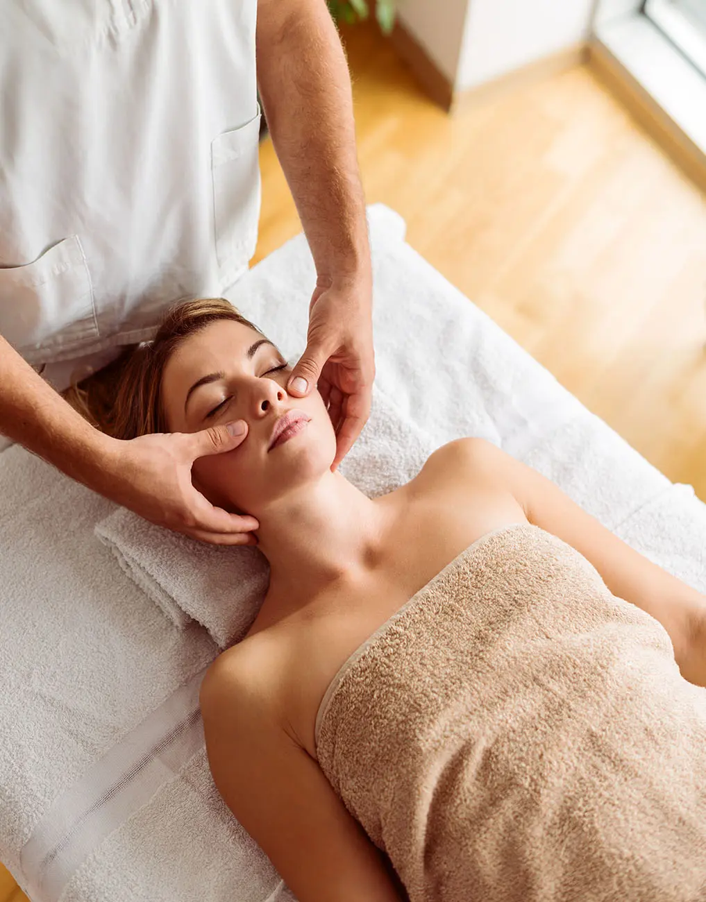 Relaxing bodywork treatment